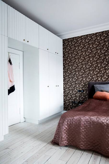 An extra madras can be added to the room for one extra person.