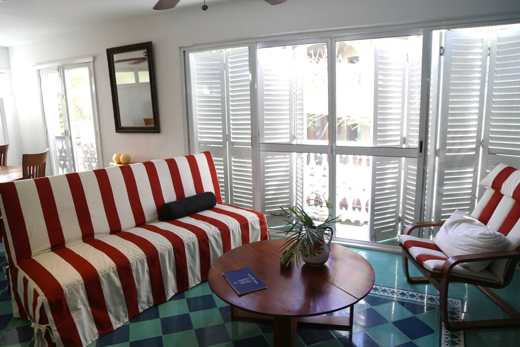 Fresh and Bright, indoor / outdoor vacation living