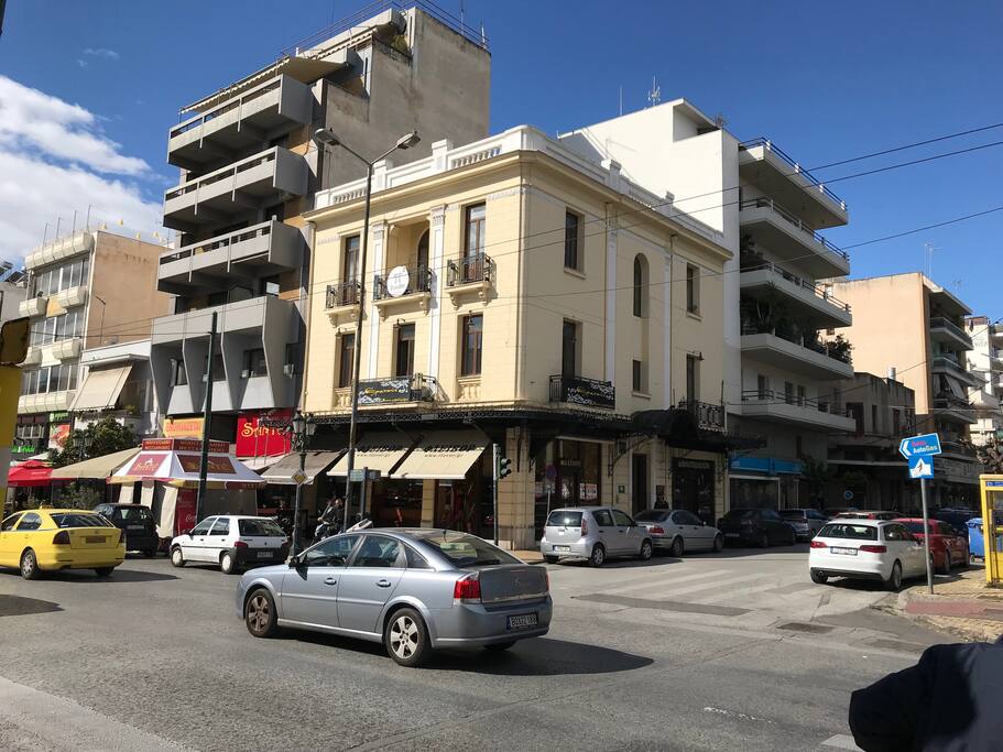 Kallithea meaning the best view,is the 8th largest municipality in Greece (100,641 inhabitants, 2011 census) and the 4th biggest in the Athens urban area,closest of Athens and Pireus