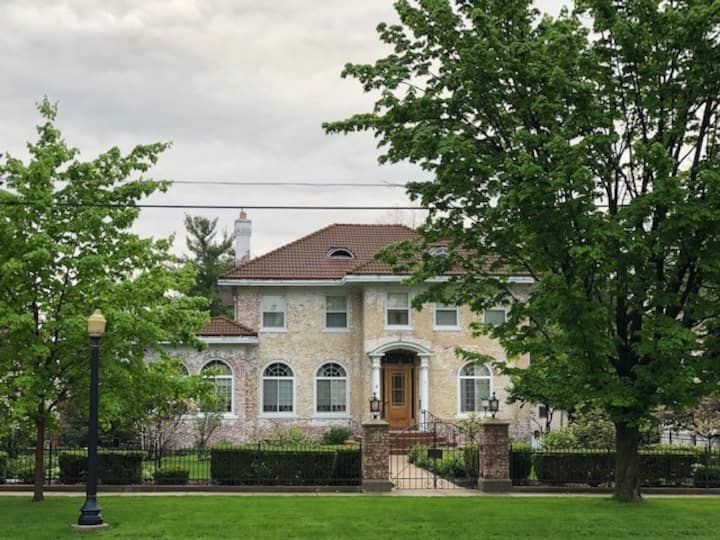 Jonesville Holiday Rentals & Homes Michigan, United States Airbnb