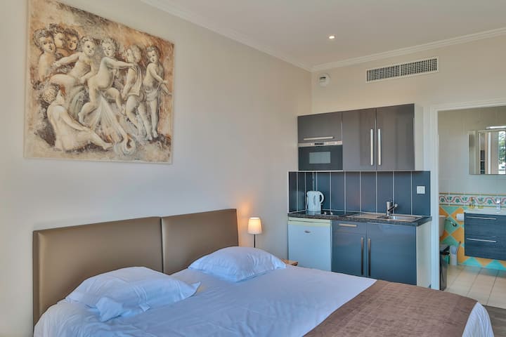 Studio Deluxe 'Eze' - Antibes