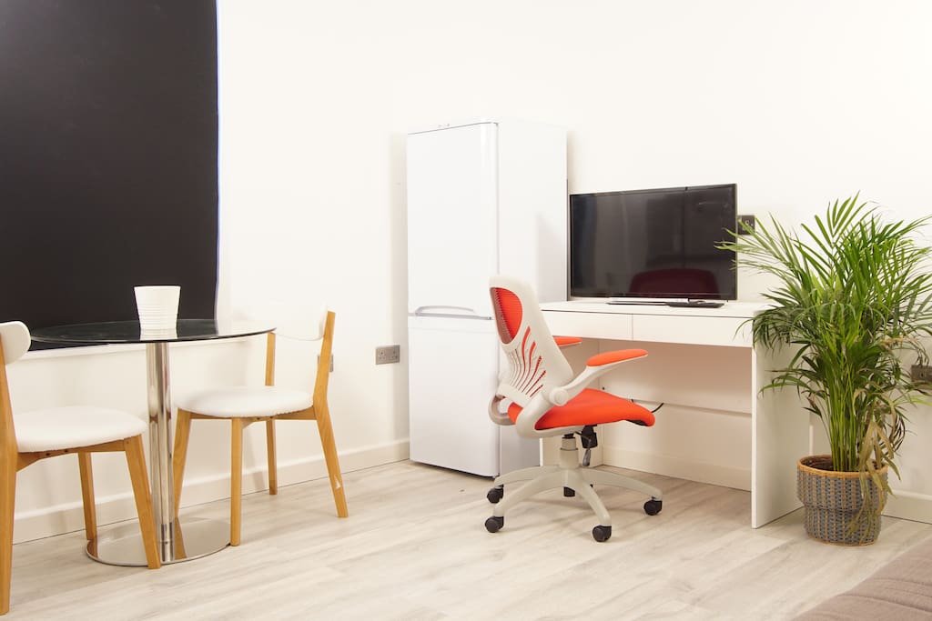 Rooms To Rent At Swindon Rooms To Rent At Swindon