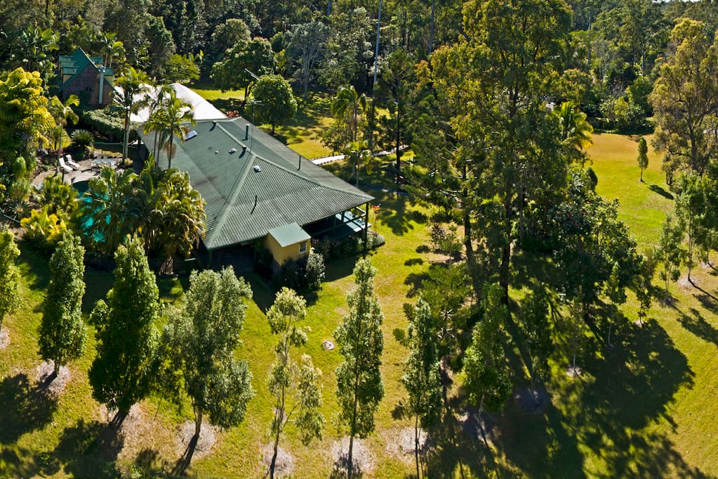 10 Acre Estate at Coolibah Downs Private Estate
