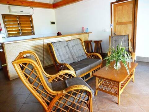 Bay View Garden Villa with pool