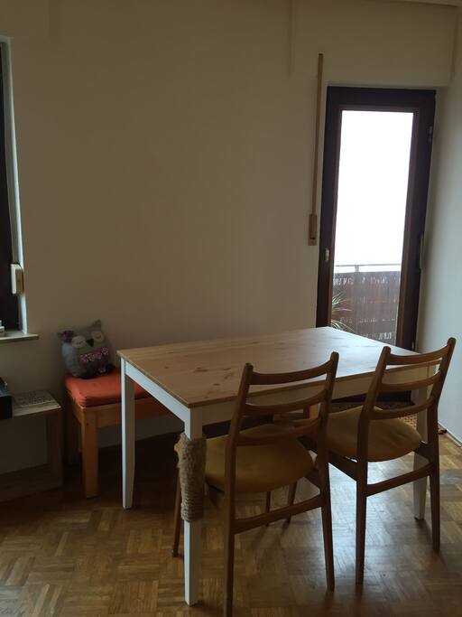 Essplatz / dining in Glücksbringer Room