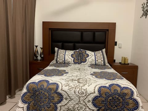 Depa privado en Vallarta Air/Con in front Airport