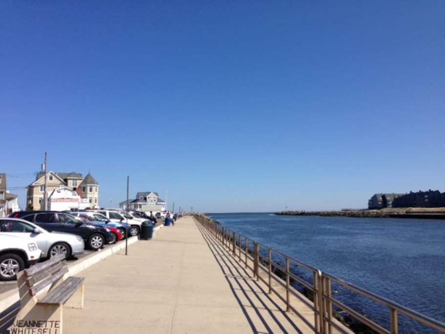 Beach Bungalow 3 Blocks to Ocean Bungalows for Rent in Manasquan, New