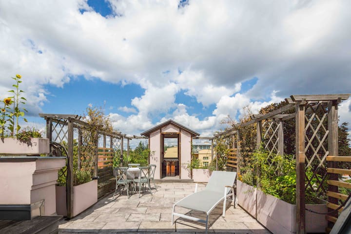 Whirlpool | Dachterrasse | zwei Etagen | NEU AC