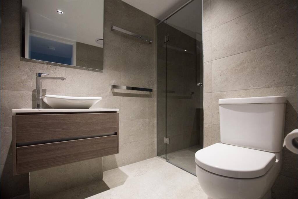 Ensuite bathroom