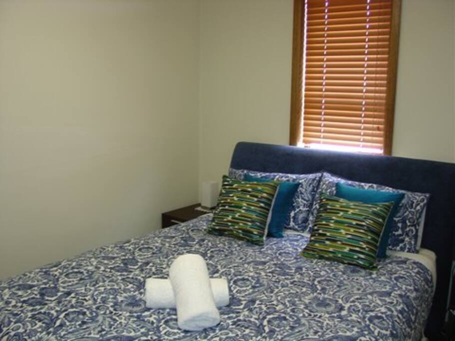 Queen Bed in main bedroom
