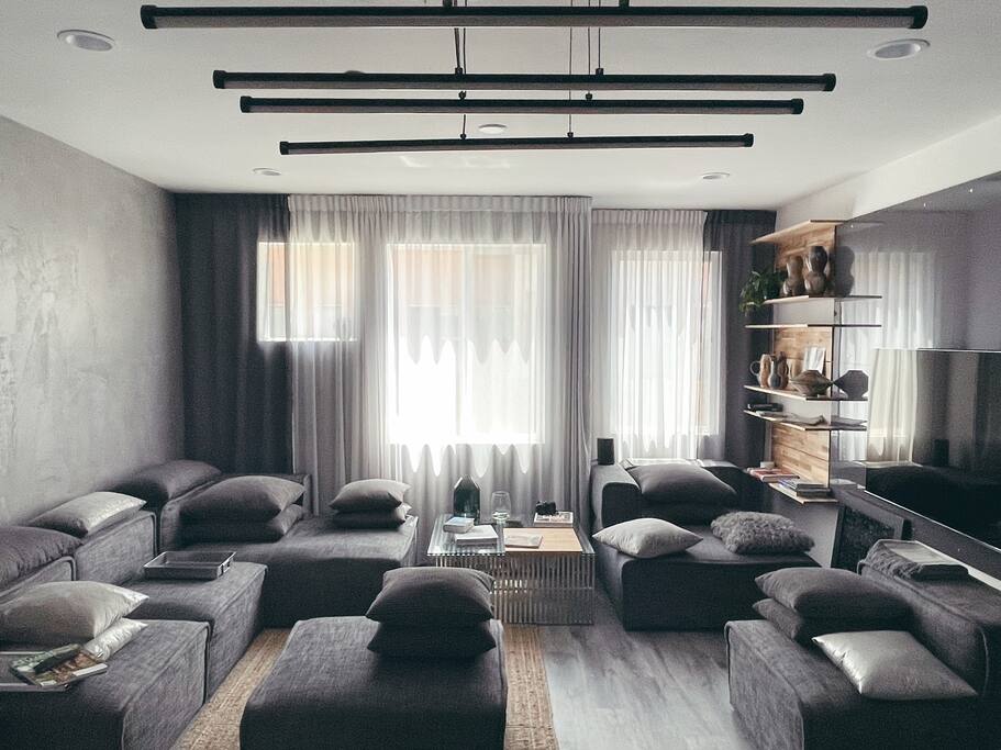 haus - a modern industrial Oakland townhome