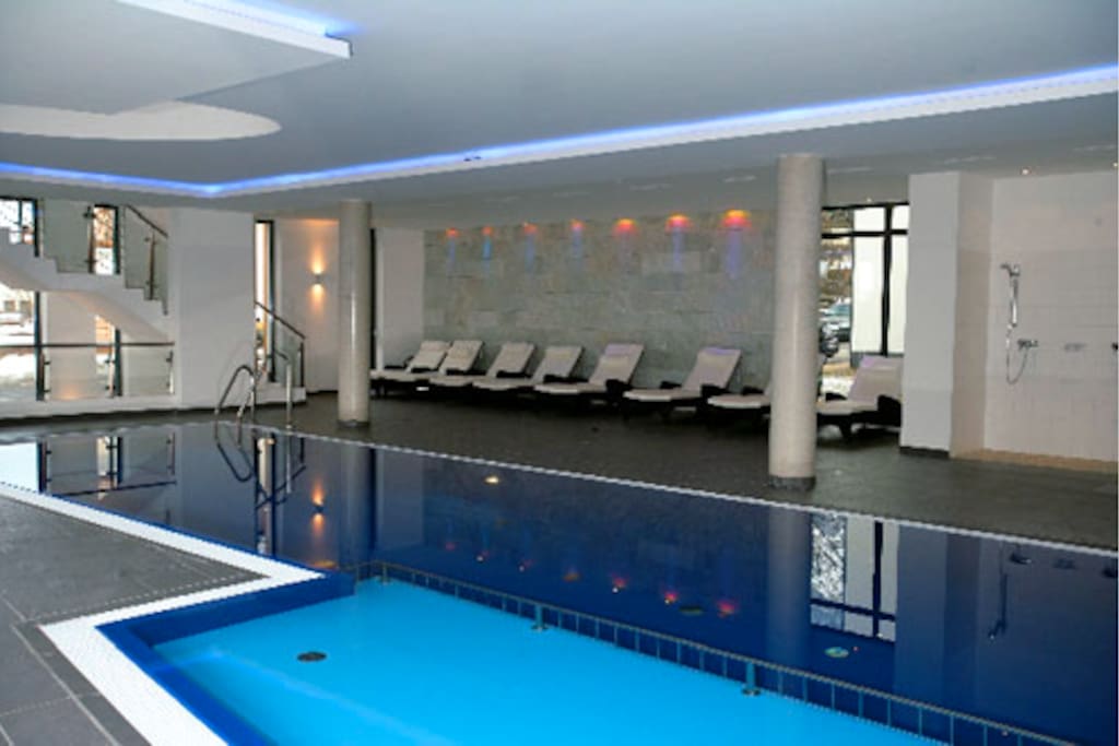 Relax in the onsite FREE pool & spa