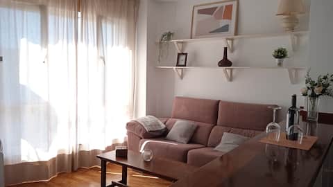Anuncio de Airbnb popular: Centrally located penthouse en Ribadeo