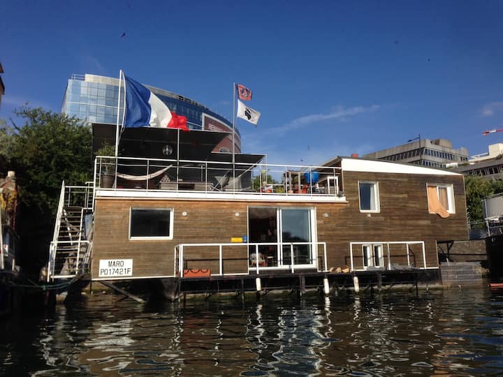 16 Best Airbnb Houseboat Rentals In Paris Updated 2023 Trip101
