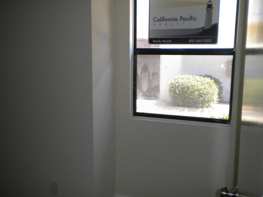Smaller room vacant