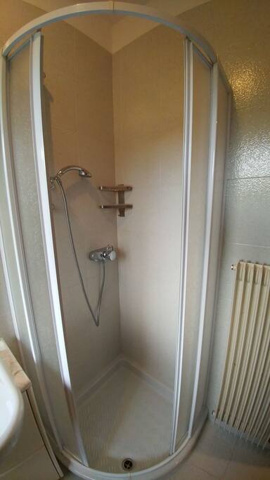 Shower 1