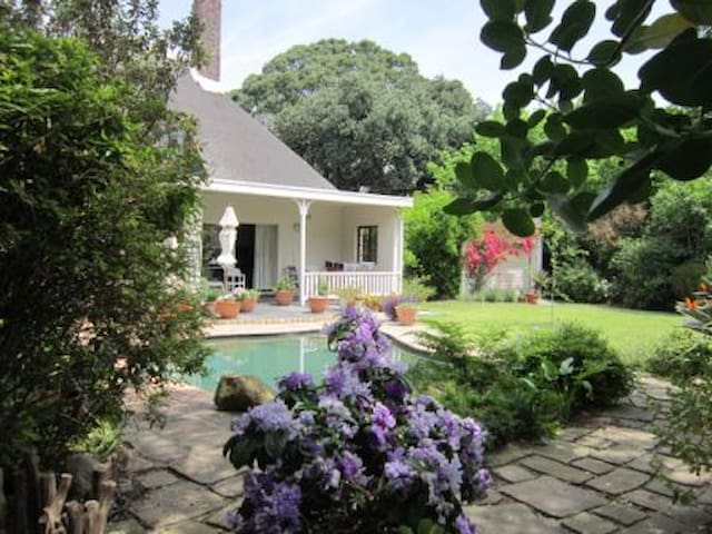 Cape Town family home with lovely garden.