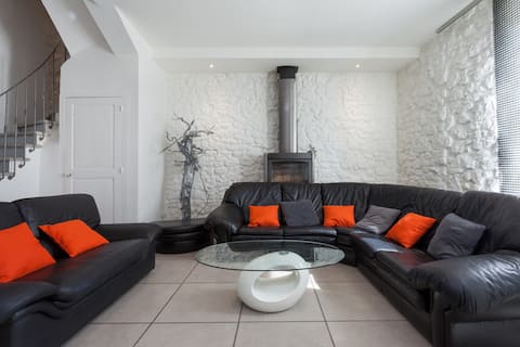 The Gates of the Sea