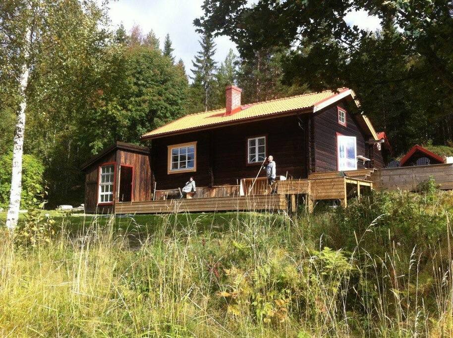 Ljuvligt torp på en stilla plats.