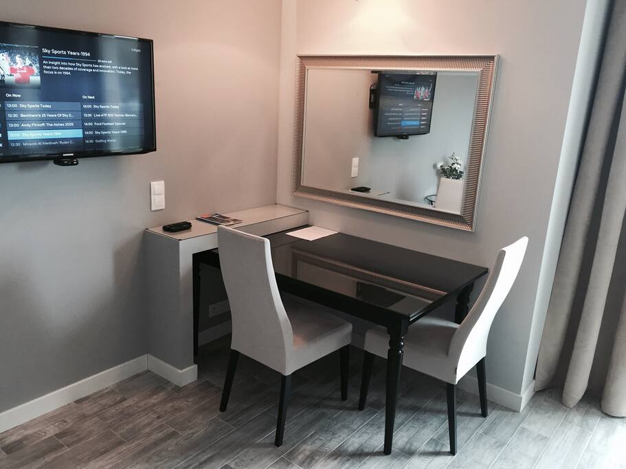 Laptop area