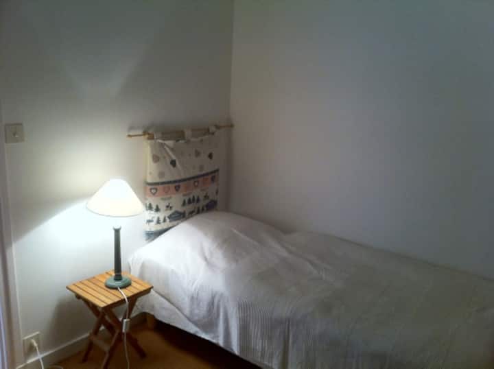 Спални 2 легла