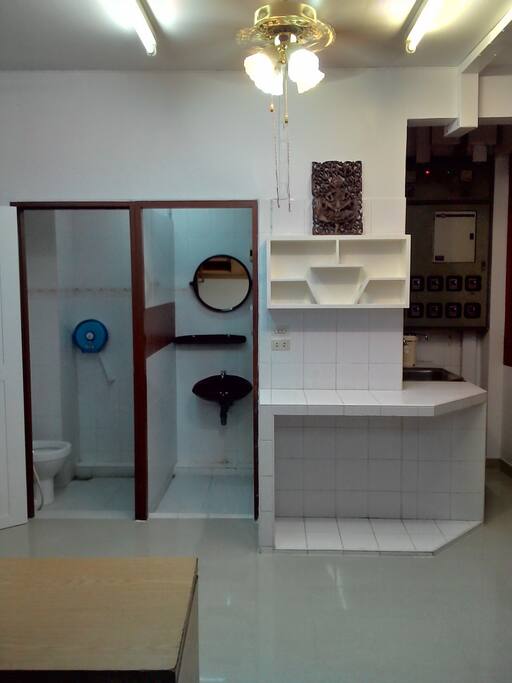 share bathroom
