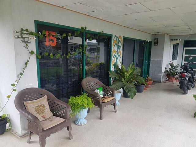 A15  Backpacker room