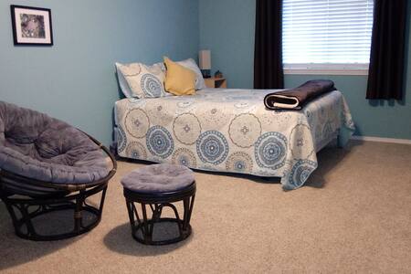 Comfortable beach getaway!