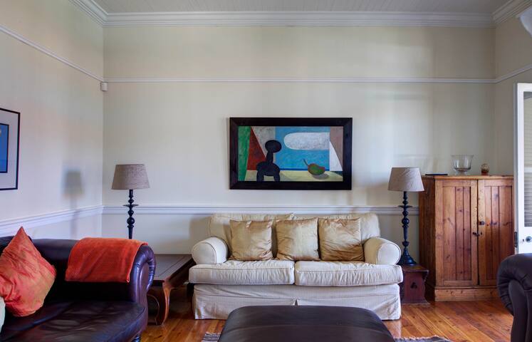 Familiehuis in St James Kaapstad gallery image 5