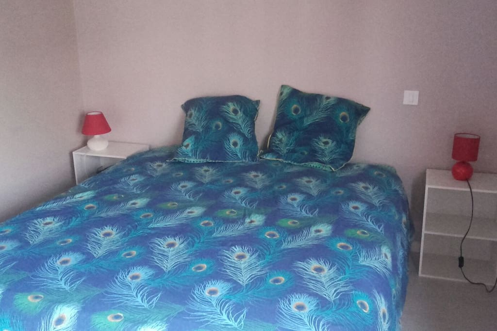 Chambre 1, lit kingsize.