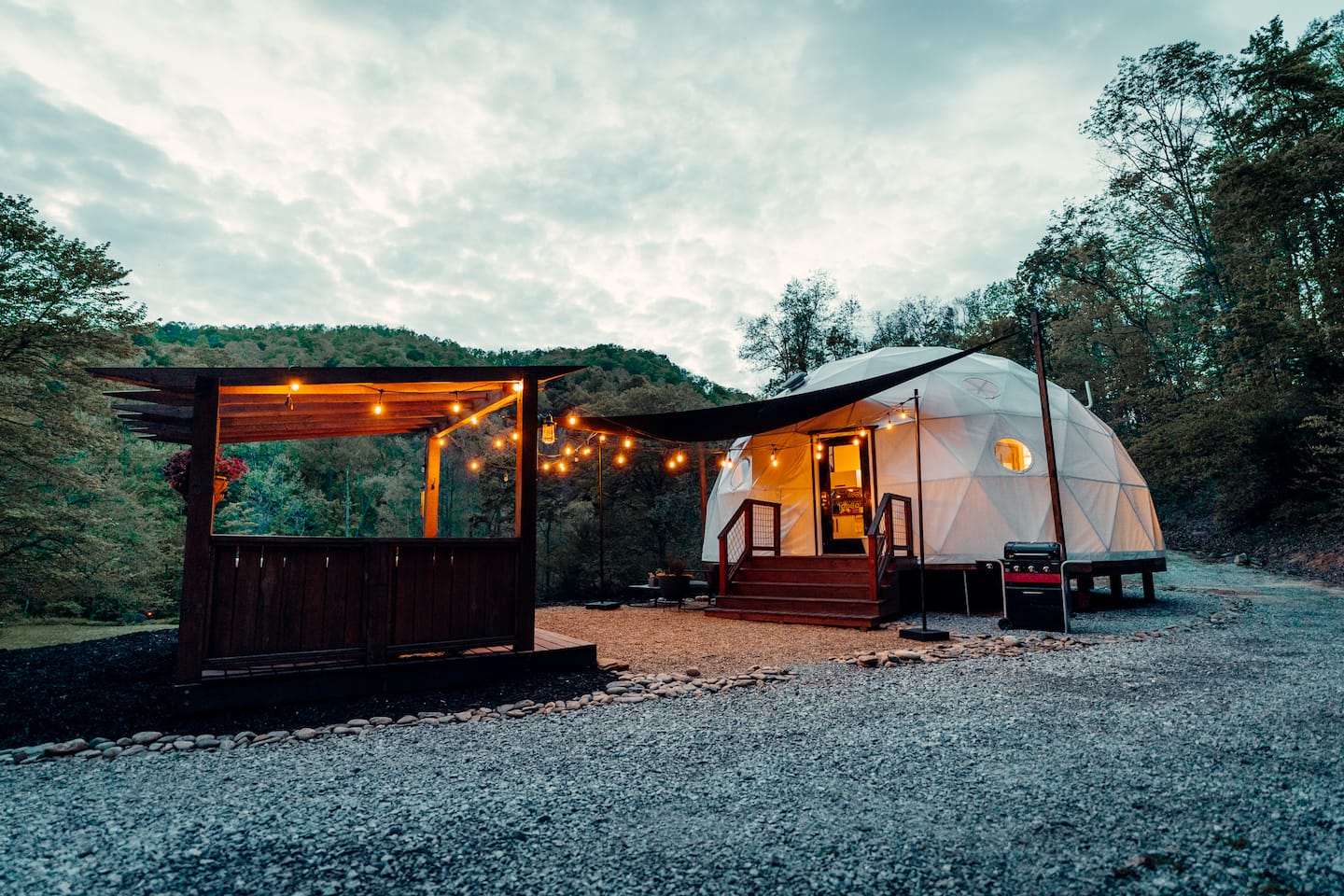 13 Dreamy Airbnb Asheville Vacation Rentals (January 2021)