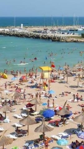 Airbnb Eforie Vacation Rentals Places To Stay Romania