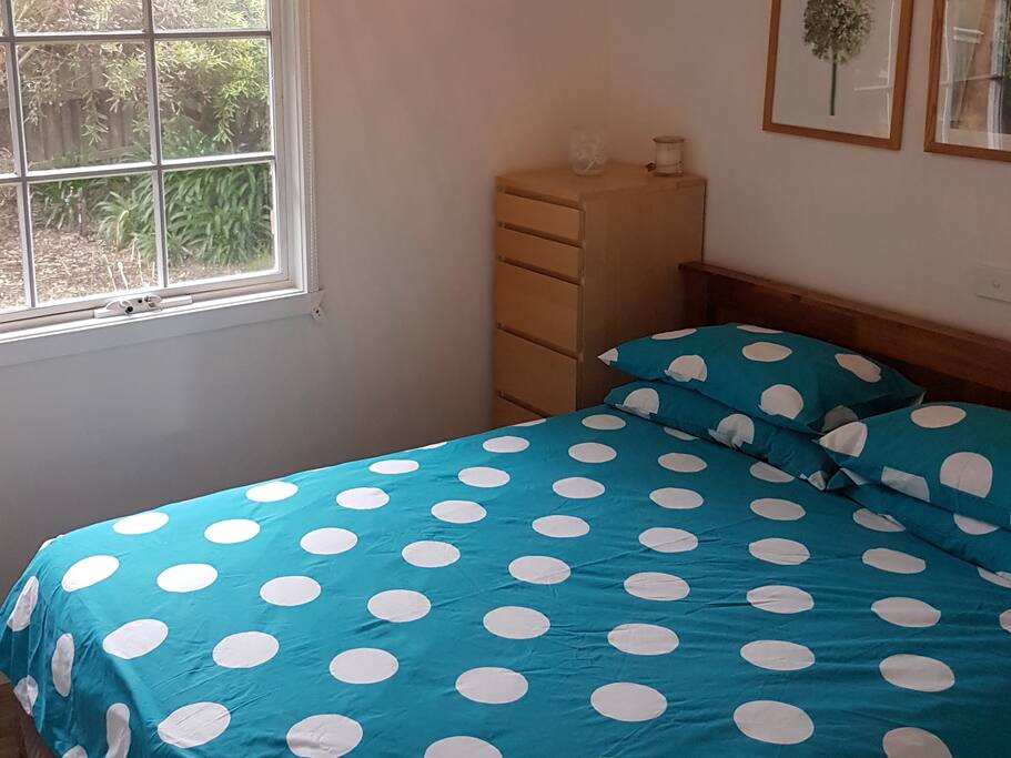 Second queen bedroom