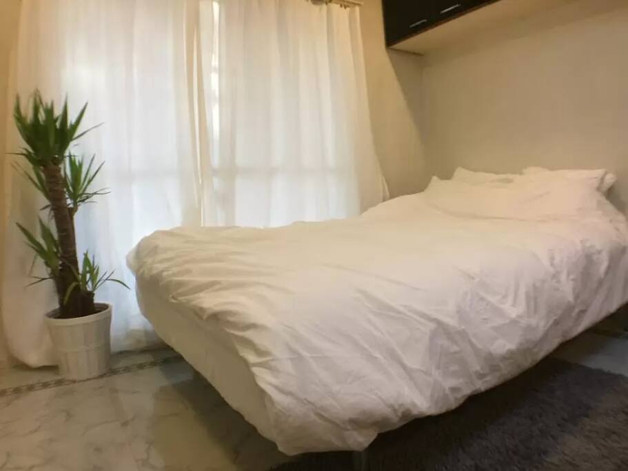 Double size bed