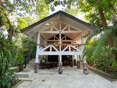Balai Tanay - Cottages in Sierra Madres