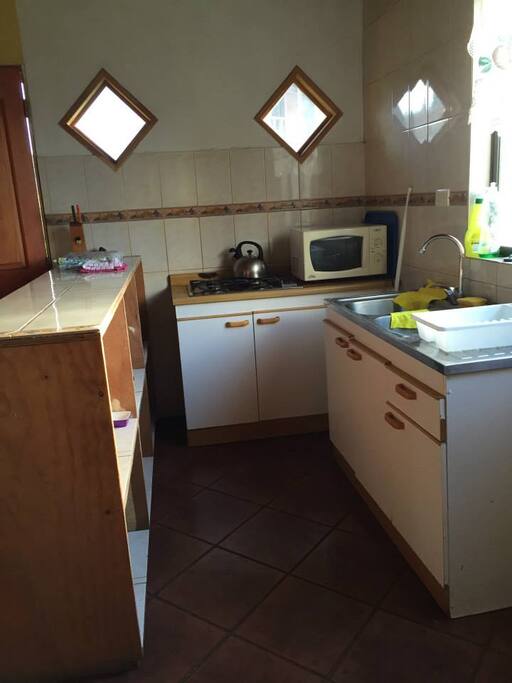 comedor/cocina(cabaña motu iti)