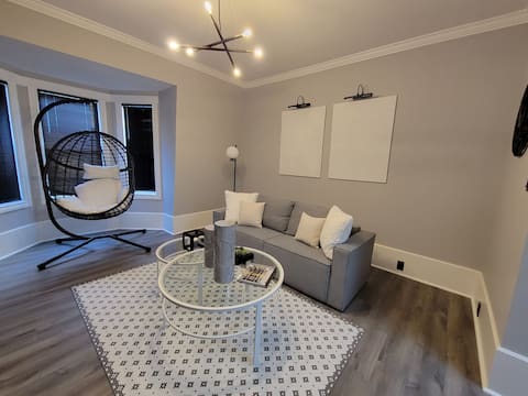 Fresh 2 Bedroom - City Central