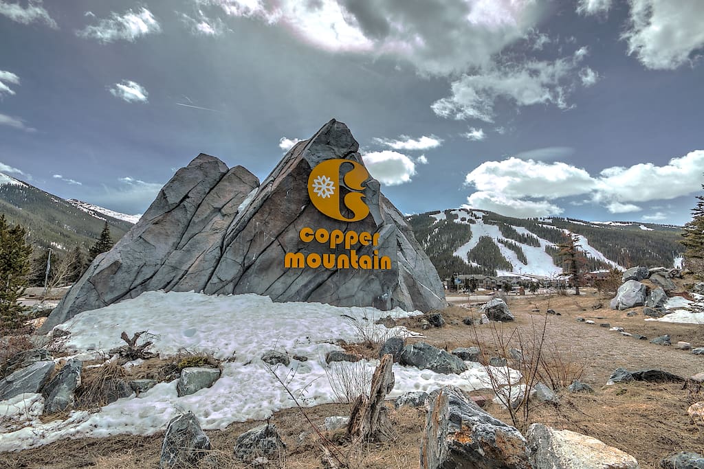 You can't miss the entrance off i70, only 1 hour and 40 minutes from the airport.