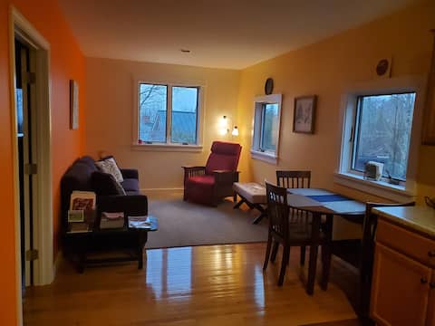 Popular Airbnb listing: Cider House West at Sewall Orchard in Maine Rural