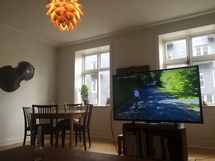 Charming apartment in Copenhagen - you will have free acces to wifi and there is an HDMI-cable to connect to the screen if you bring your computer (no cable tv).