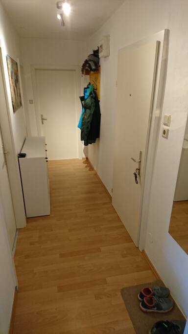 Entrance Hall / Flur