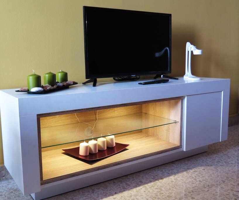 ...guardare la tv.
