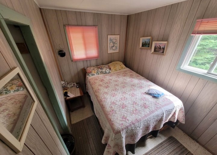 საძინებელი 3