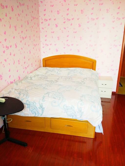 1.5~2meters bed,1.5乘2米的大床照