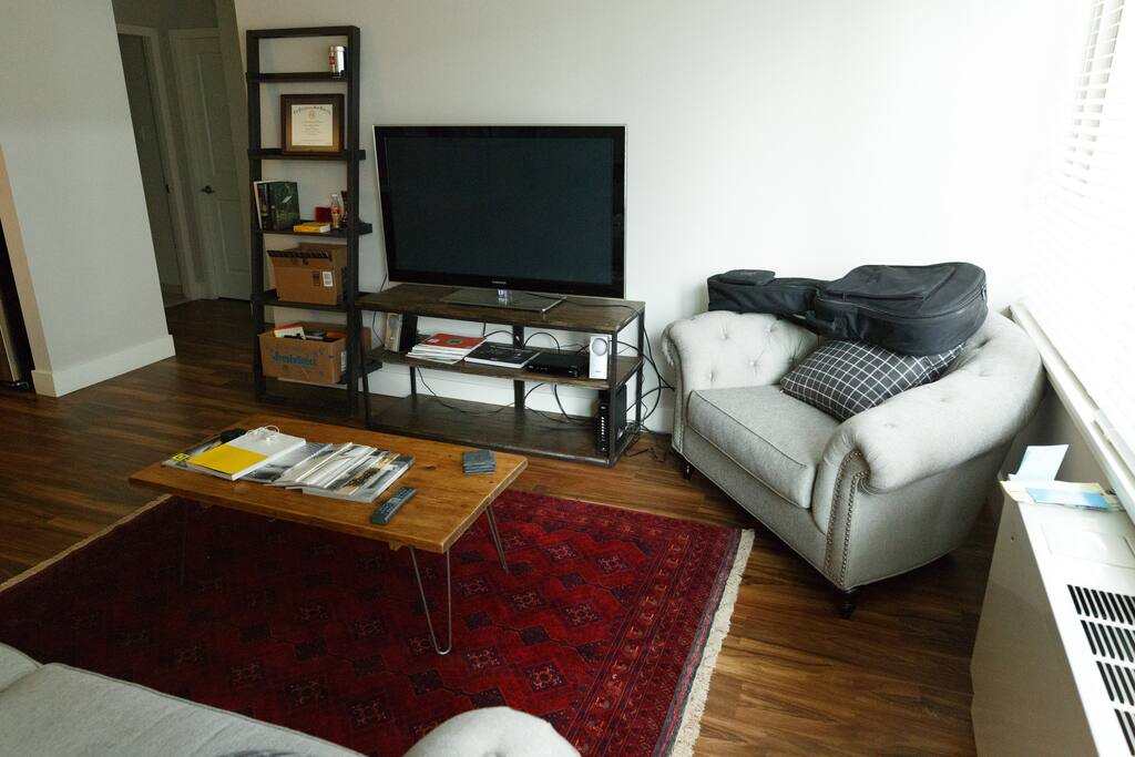 Loungy sofa and lots of natural daylight