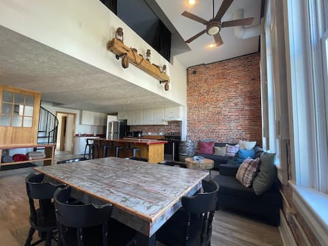Park View- 3 bedrooms overlooking Gibson Park