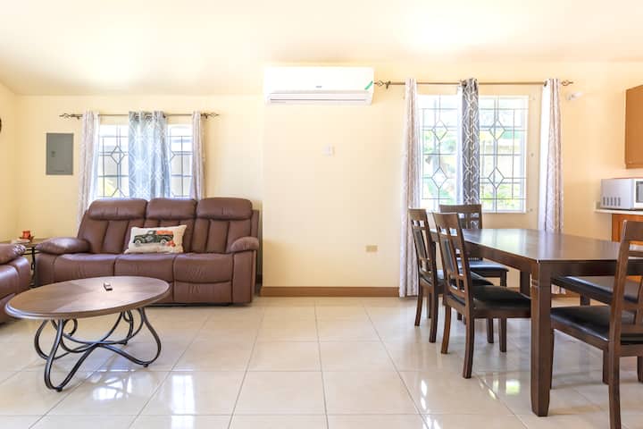 Montego Bay Beachfront Vacation Rentals - St. James Parish, Jamaica ...