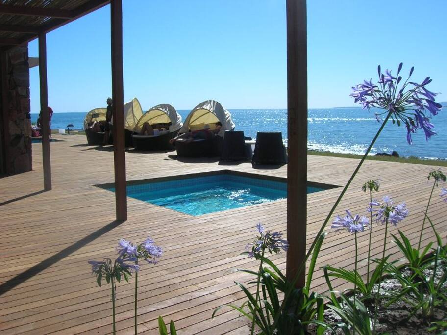 Jacuzzi Club House