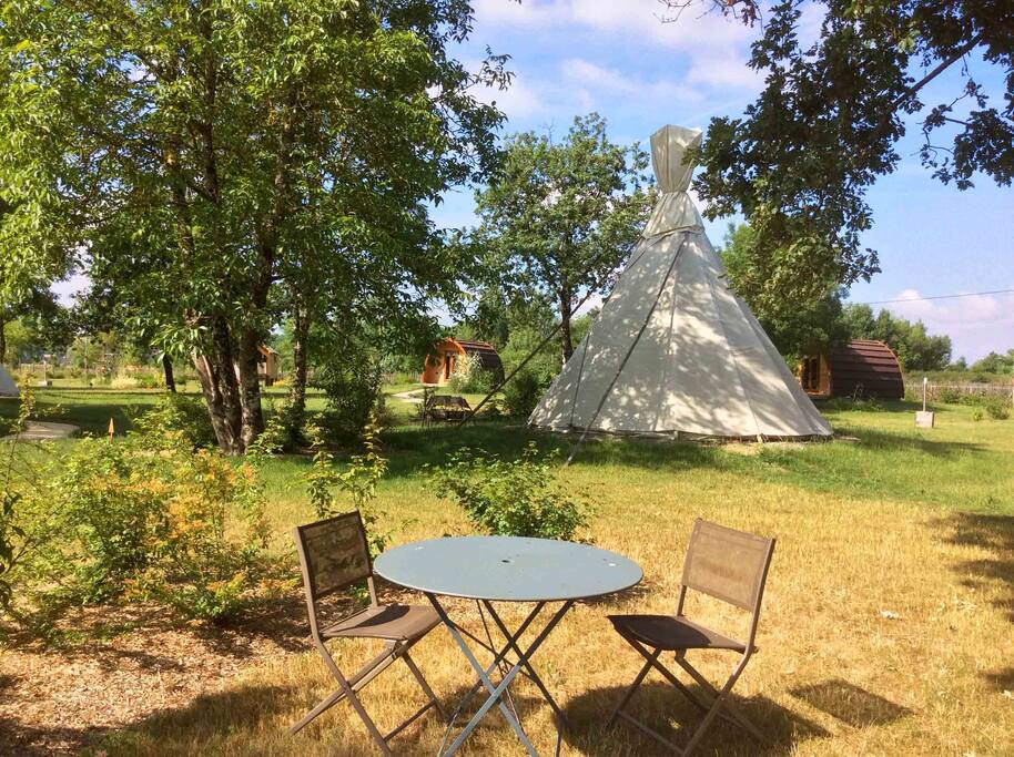 Escale des Châteaux de la Loire - location atypique pour weekends en amoureux proche du Zoo de Beauval