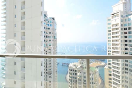 Trump Island and Panama Canal View 130 m2